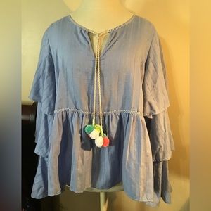 Women’s size large new with tags, long sleeve, crown, and ivy top